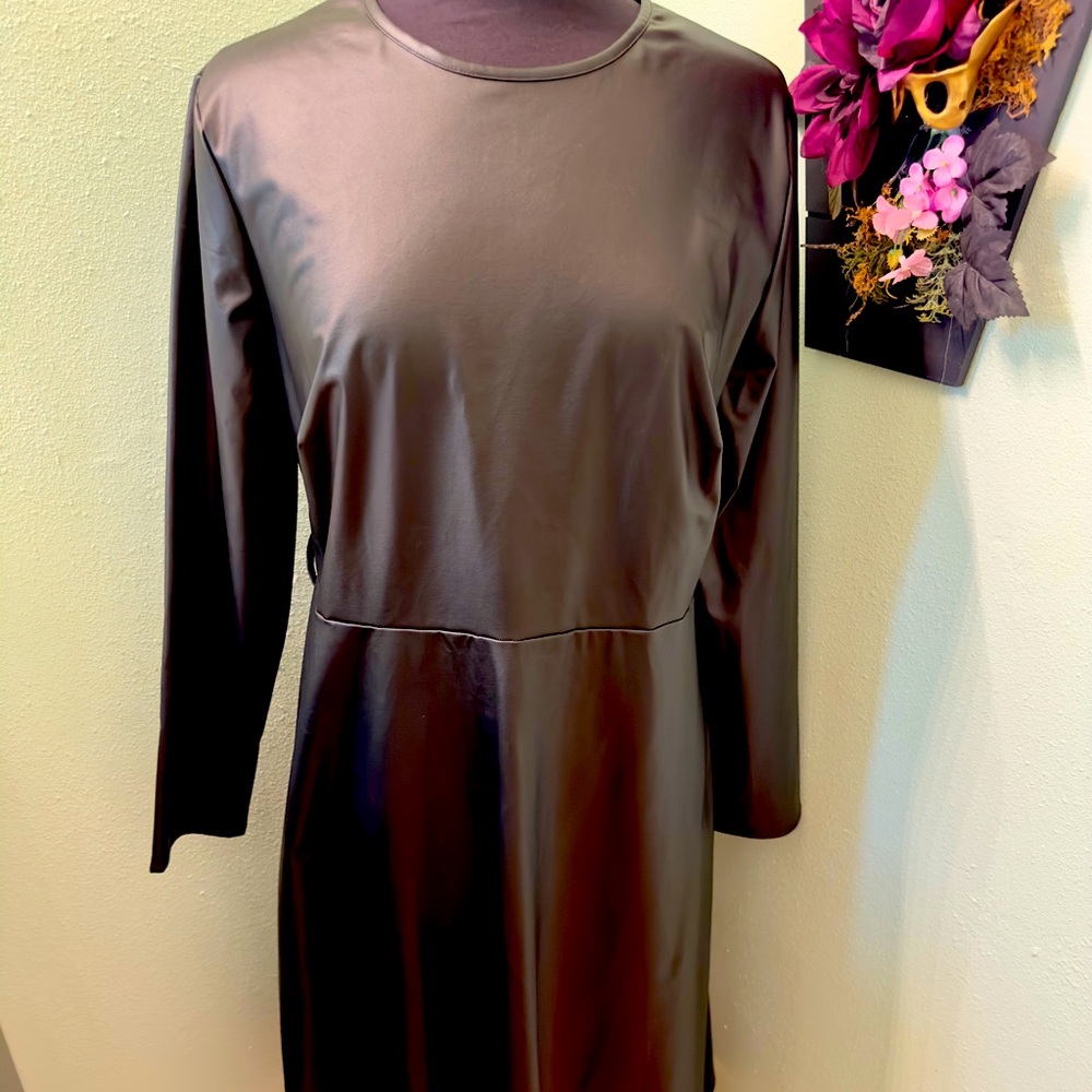 Elegant Black Dress